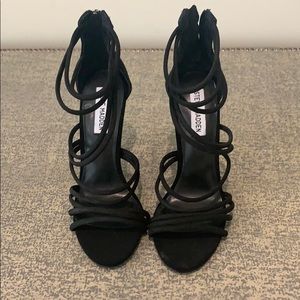 Steve Madden black heels